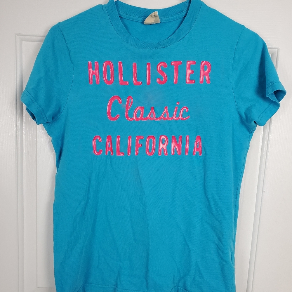 Hollister short sleeve shirt Y2k